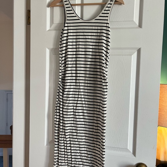 Two maternity midi length body con dresses! - Picture 2 of 2
